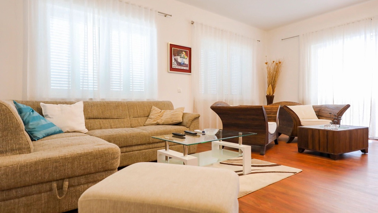 Photo of Livingroom in Ist