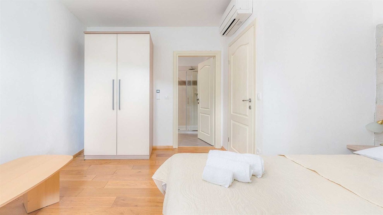 Photo of Bedroom in Rakotule