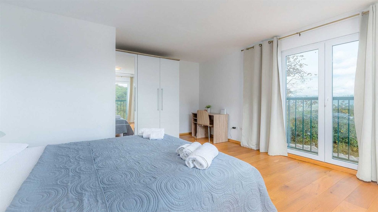 Photo of Bedroom in Rakotule