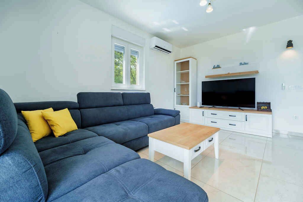 Photo of Livingroom in Risika
