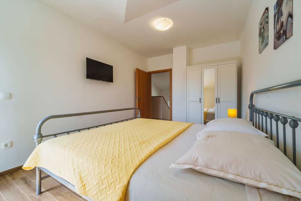 Photo of Bedroom in Risika