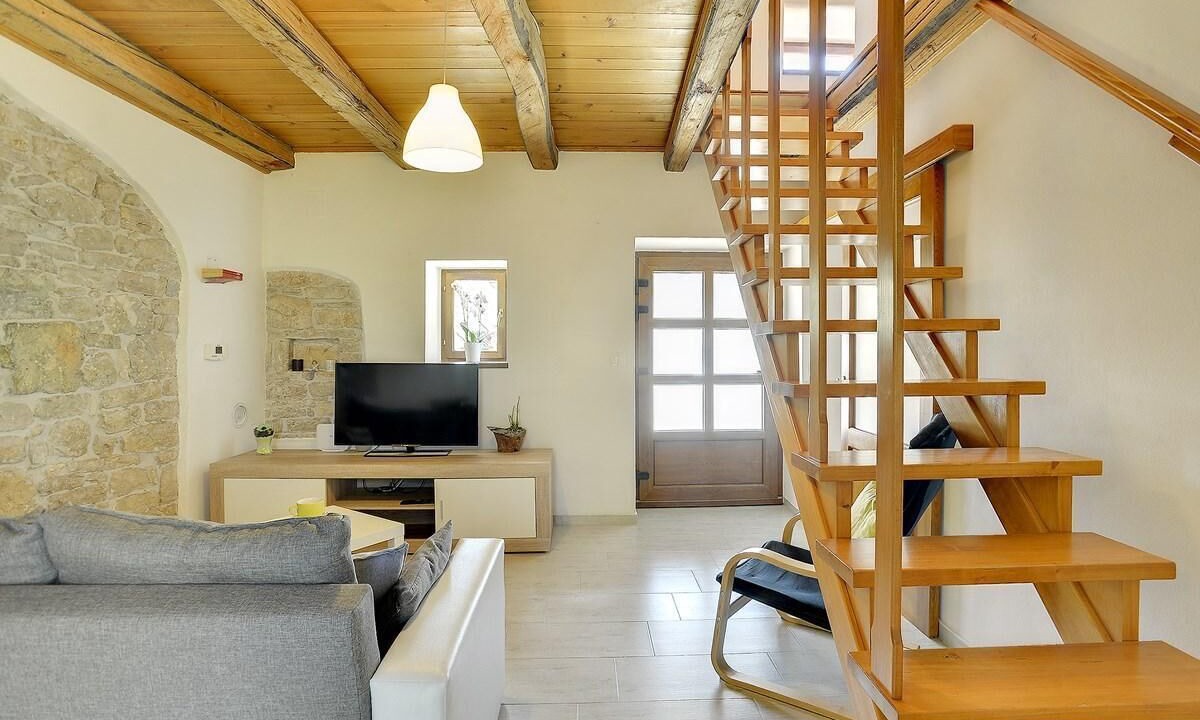 Photo of Livingroom in Orihi