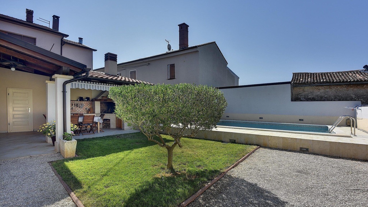 Photo of Outdoor in Valtura