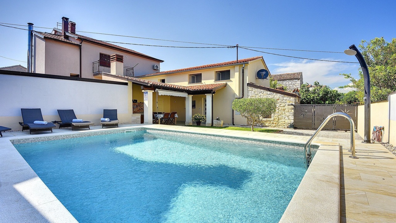 Photo of Outdoor in Valtura