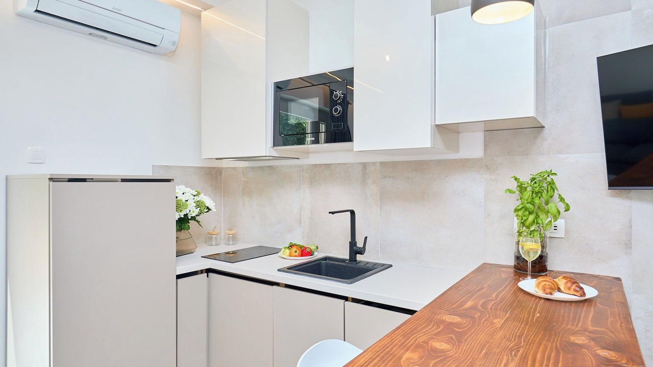 Photo of Kitchen in Pile