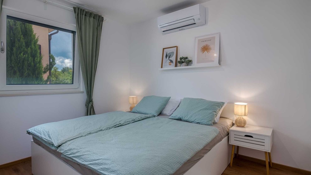 Photo of Bedroom in Vantacici
