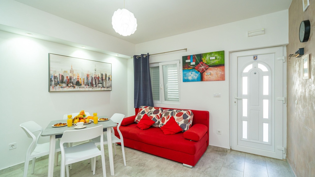 Photo of Livingroom in Molunat