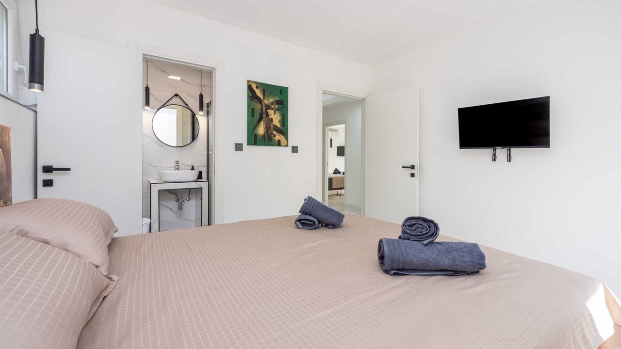 Photo of Bedroom in Baska