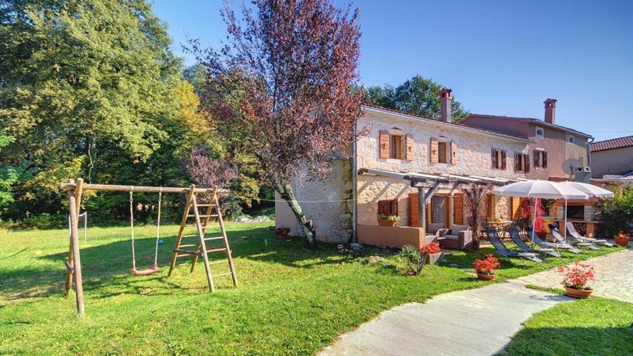 Photo of Outdoor in Gracisce