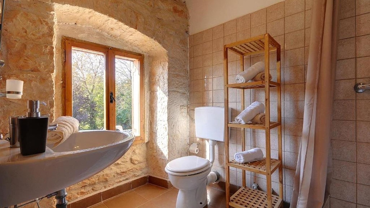 Photo of Bathroom in Gracisce