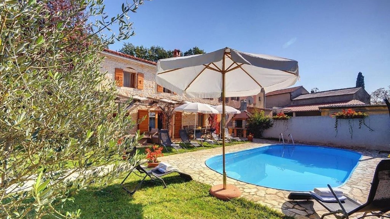 Photo of Outdoor in Gracisce