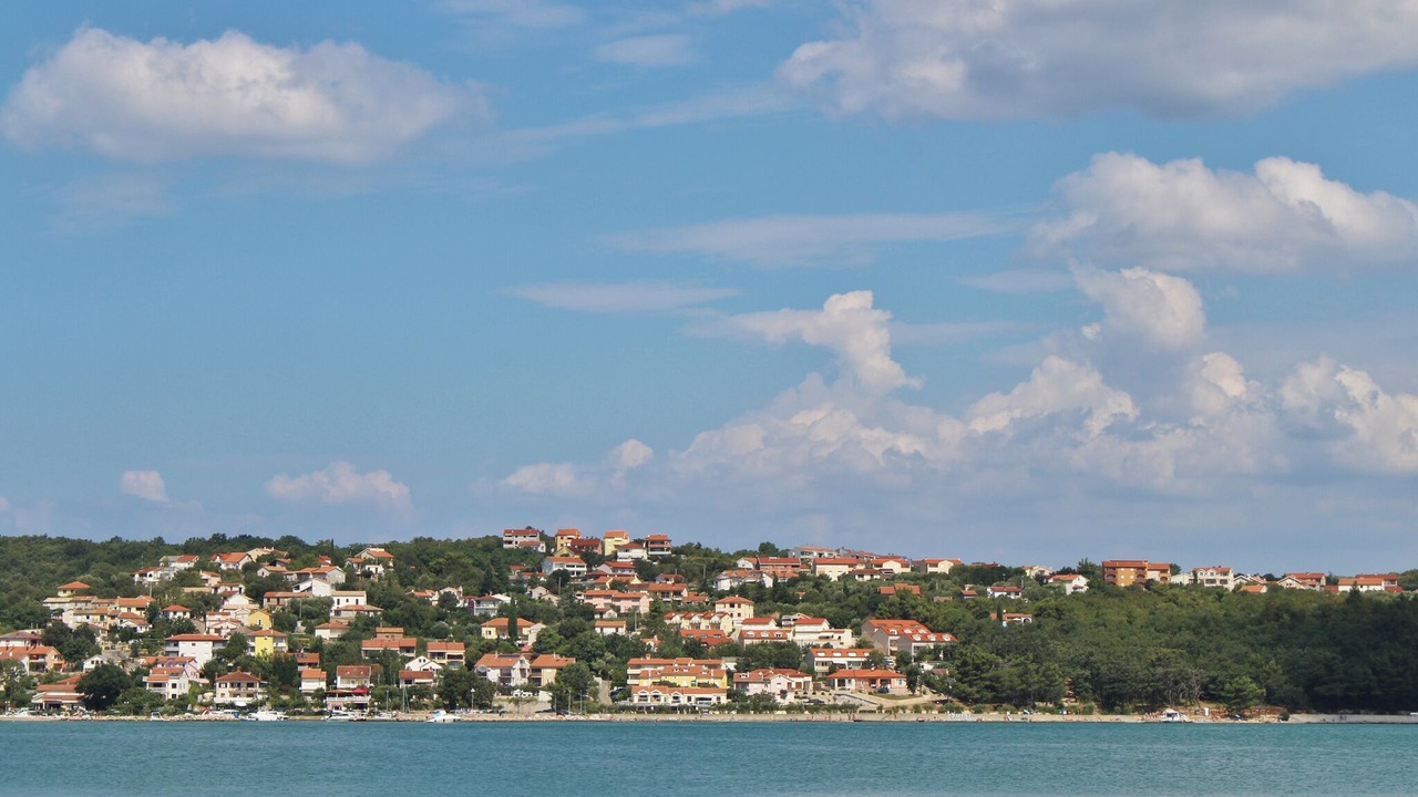 Photo of Others in Soline