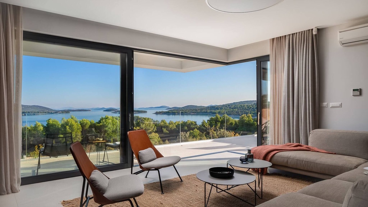 Photo of Livingroom in Jezera