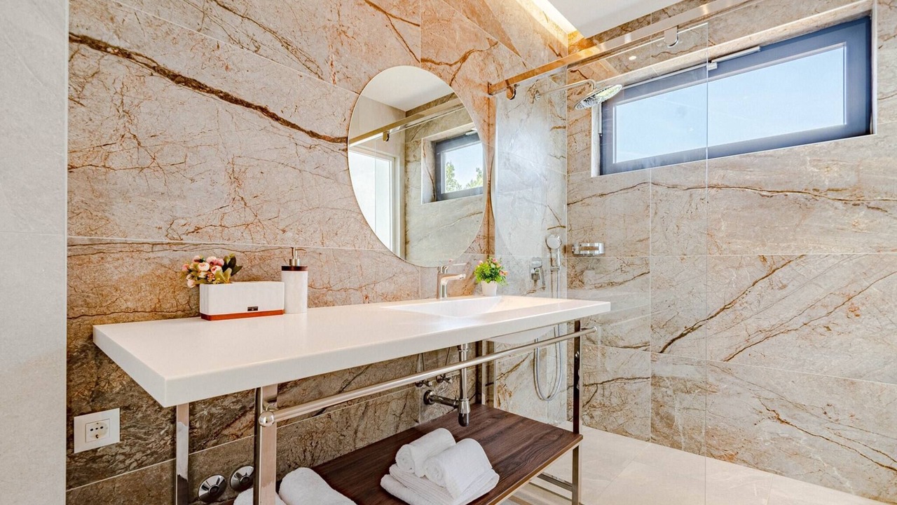 Photo of Bathroom in Blato
