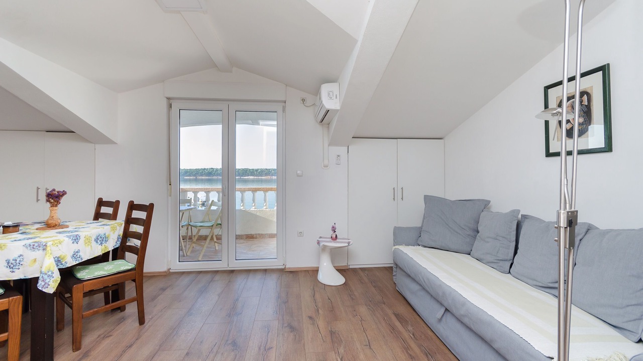 Photo of Livingroom in Banjol