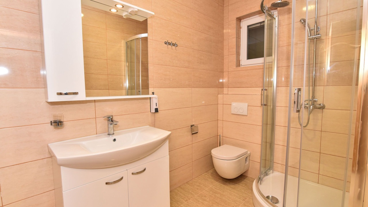 Photo of Bathroom in Vir