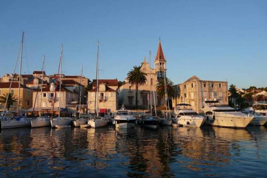Photo of Others in Cove Osibova (Milna)