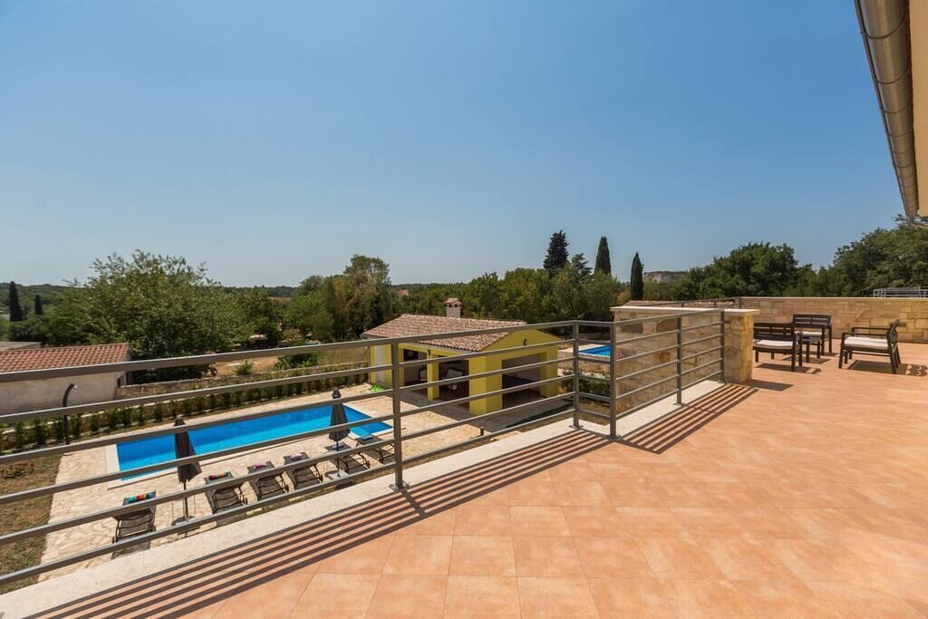 Photo of Patio Balcony in Brajkovici