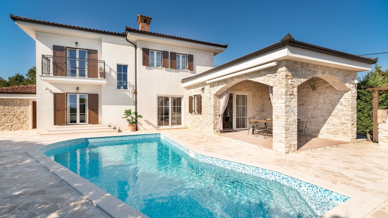 Photo of Outdoor in Kras
