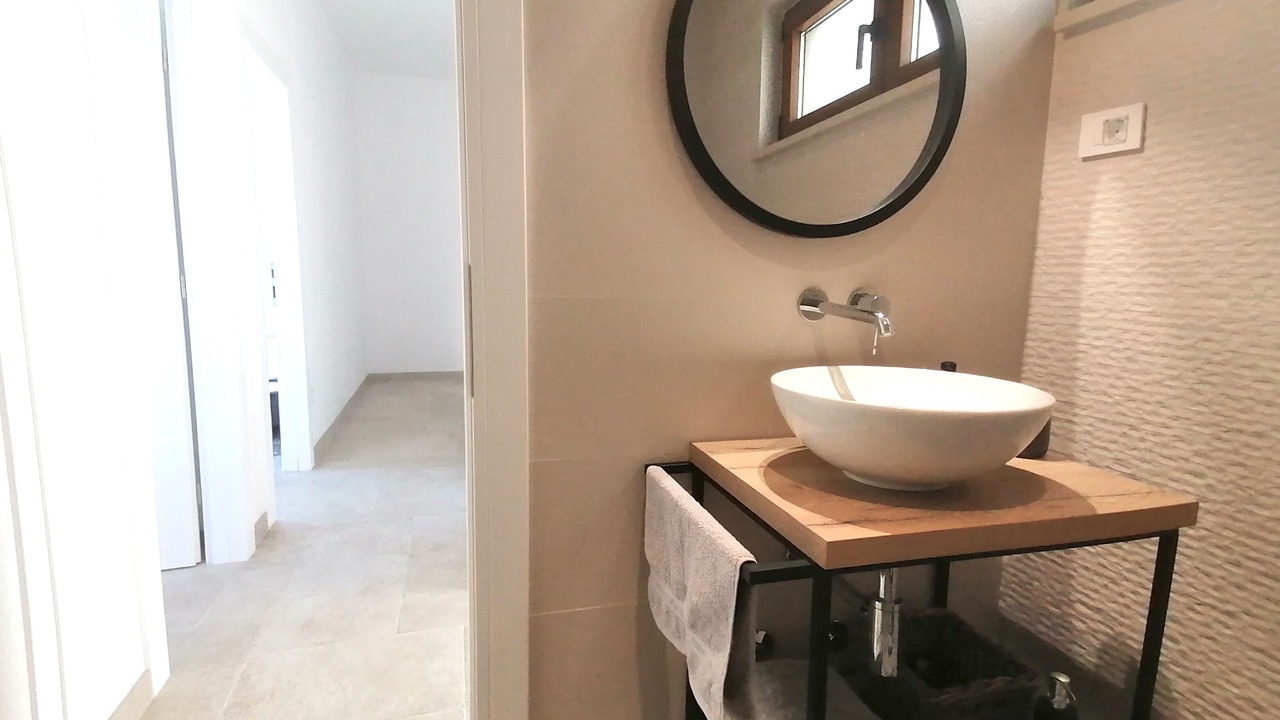 Photo of Bathroom in Slatine