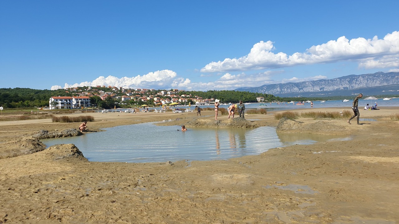 Photo of Others in Soline