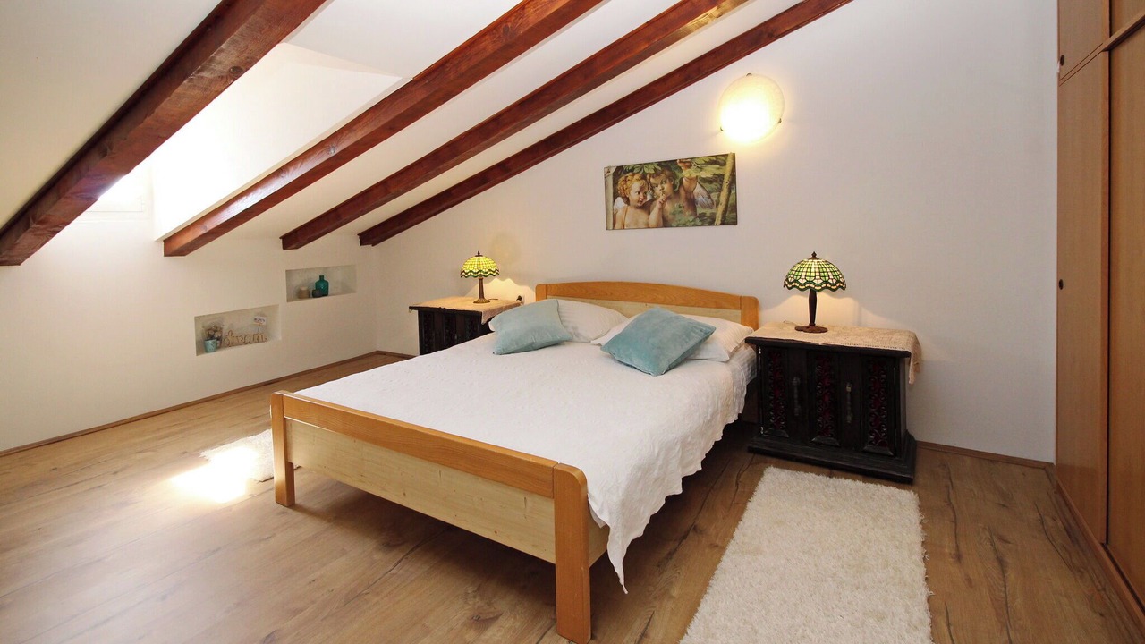 Photo of Bedroom in Baska
