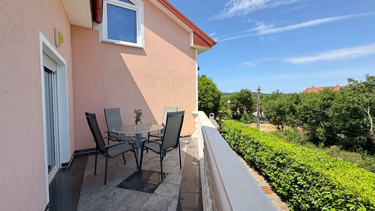 Photo of Outdoor in Soline
