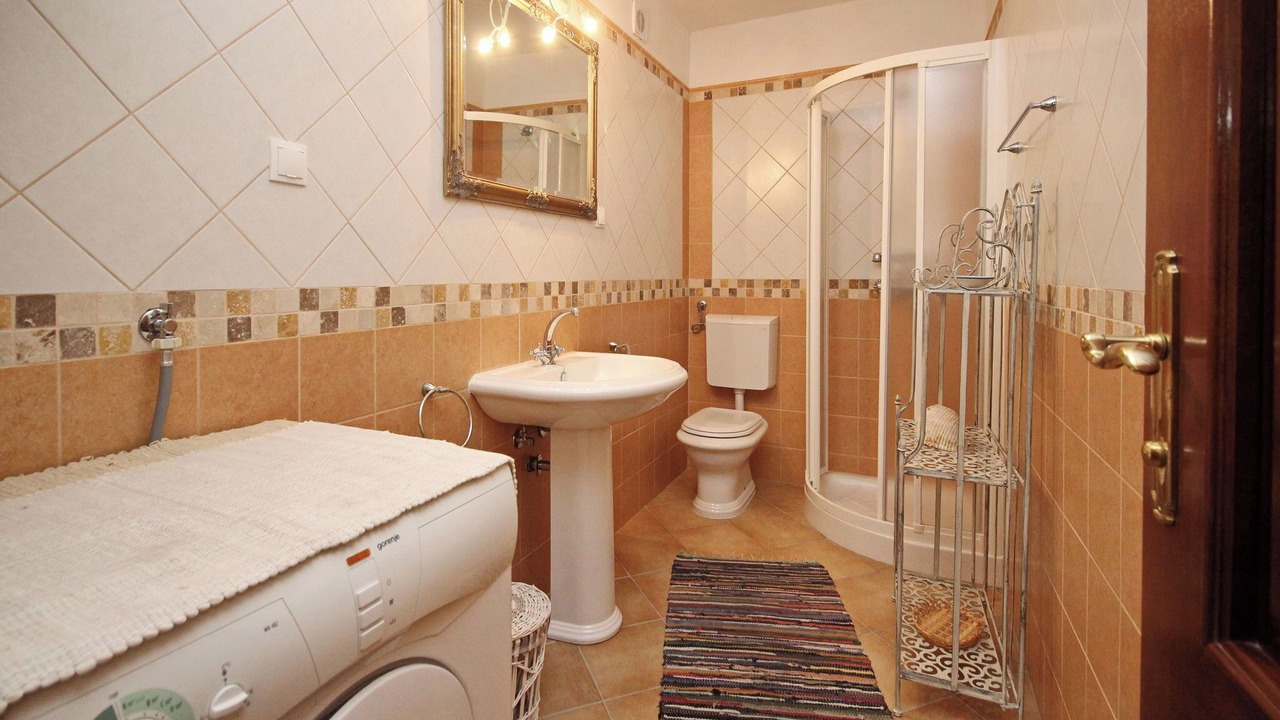Photo of Bathroom in Draga Bascanska