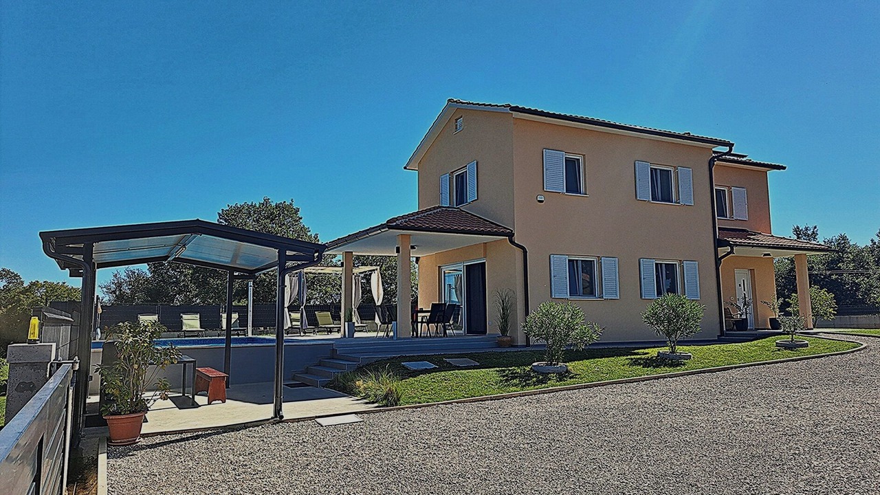 Photo of Outdoor in Zminj