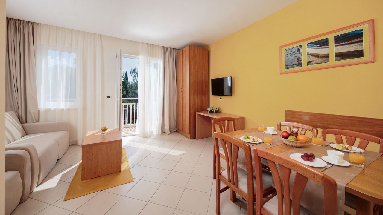 Photo of Livingroom in Katoro