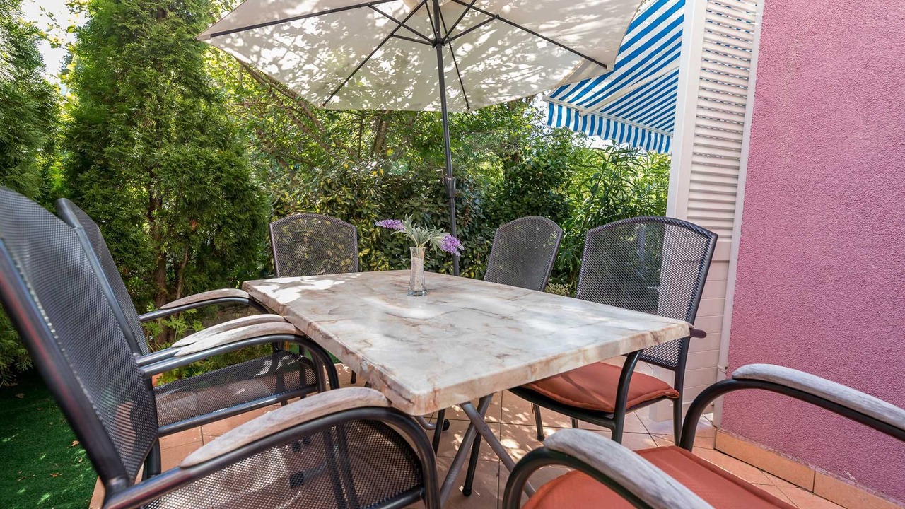 Photo of Outdoor in Jurandvor