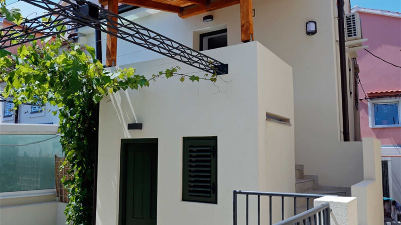 Photo of Outdoor in Baska