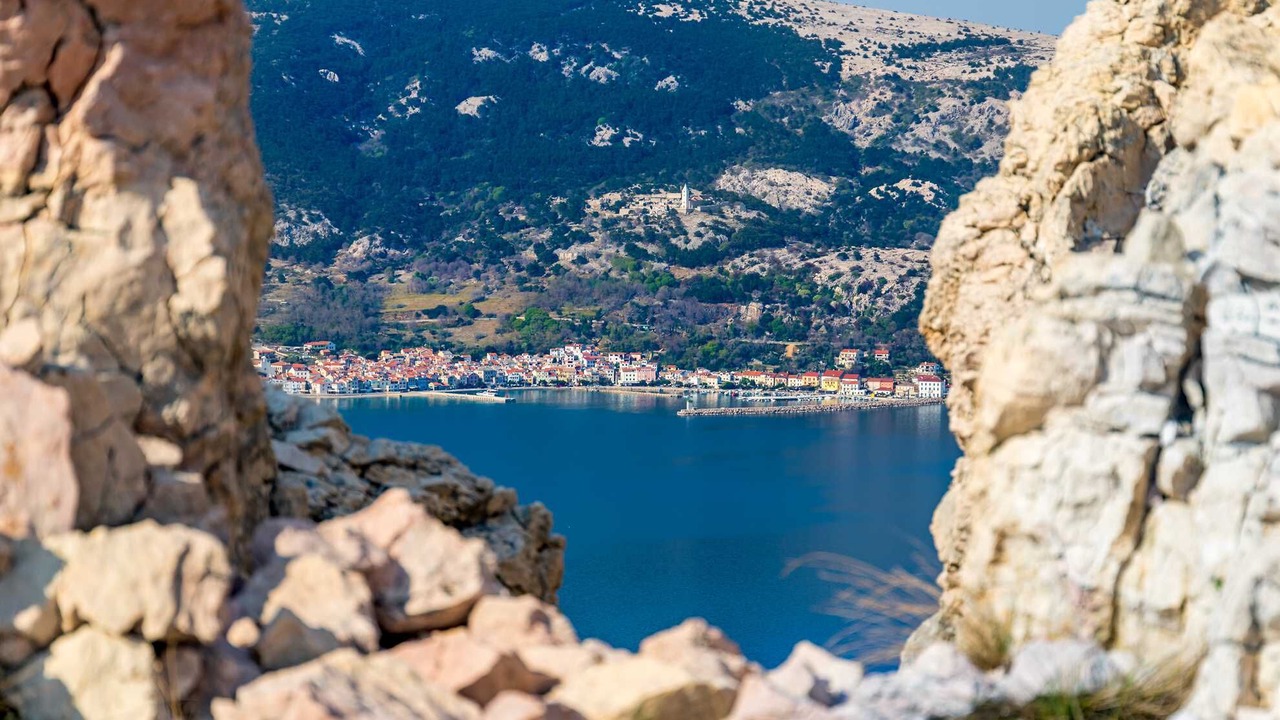 Photo of Others in Baska