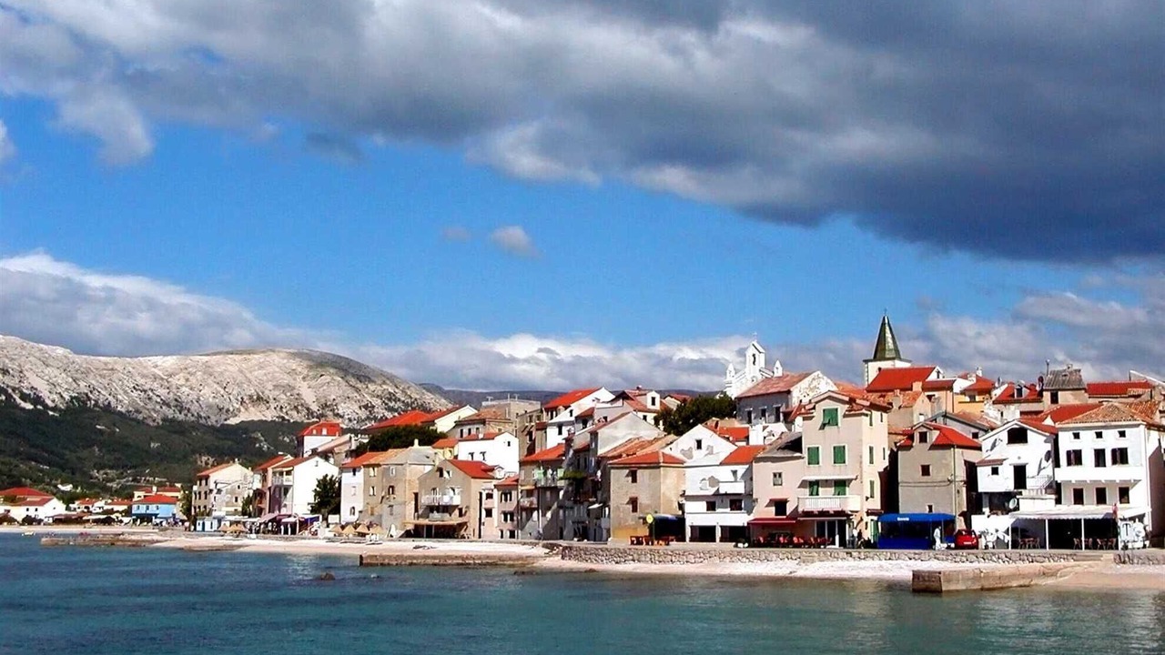 Photo of Others in Baska