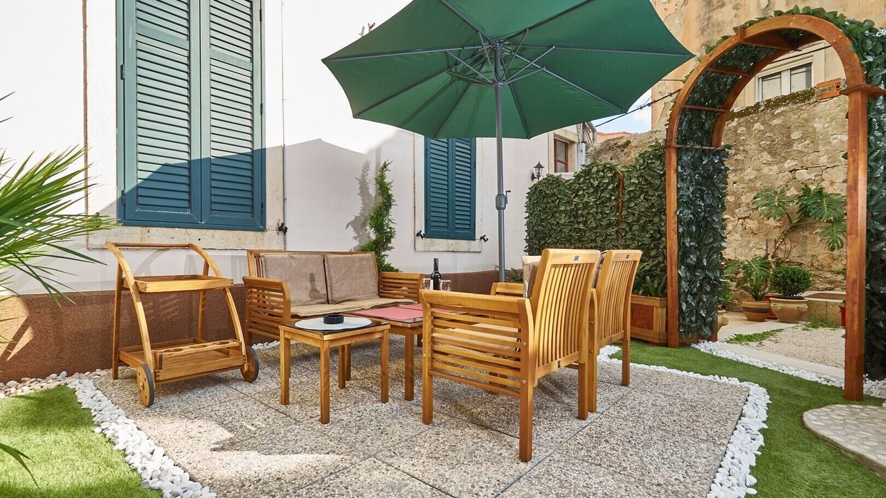Photo of Patio Balcony in Pile