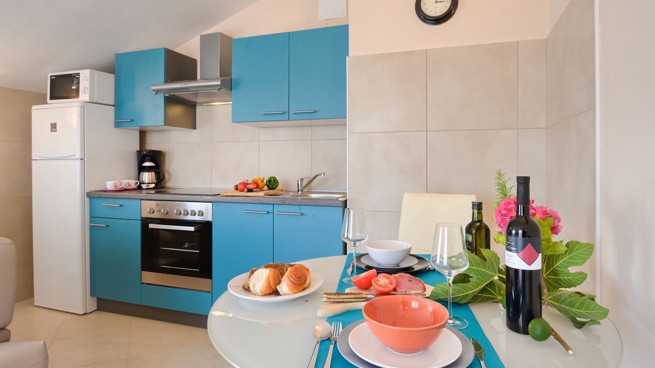 Photo of Kitchen in Mali Maj