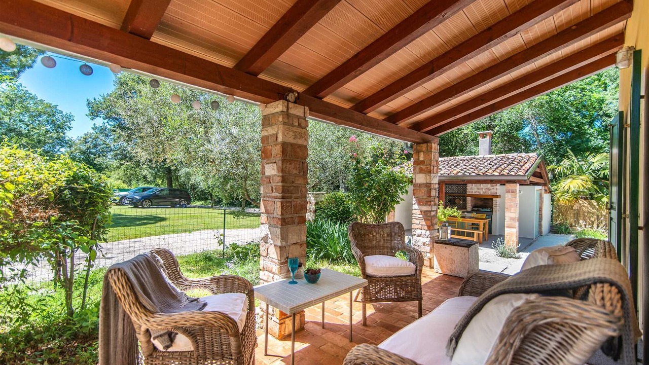 Photo of Patio Balcony in Radini