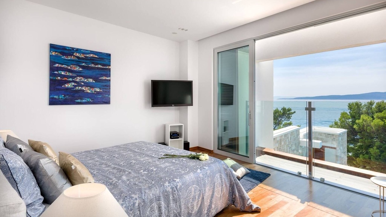 Photo of Bedroom in Brela