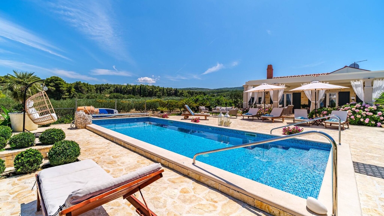 Photo of Outdoor in Supetar