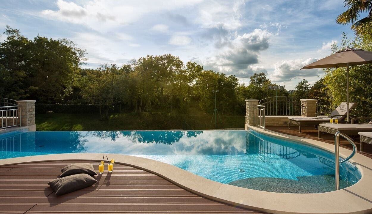 Photo of Outdoor in Kapelica