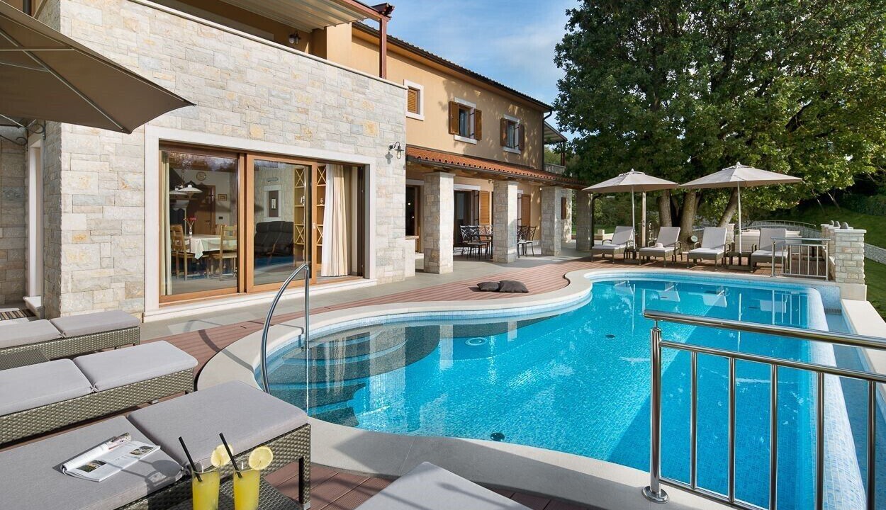 Photo of Outdoor in Kapelica