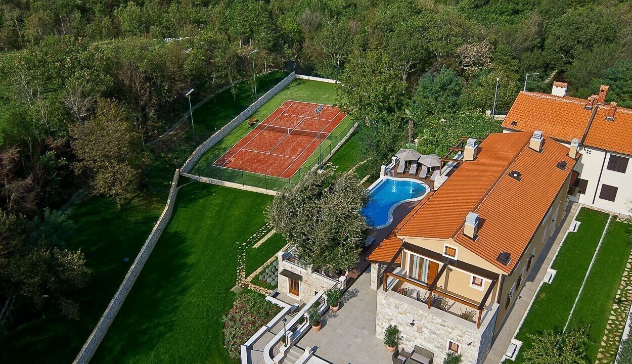 Photo of Outdoor in Kapelica