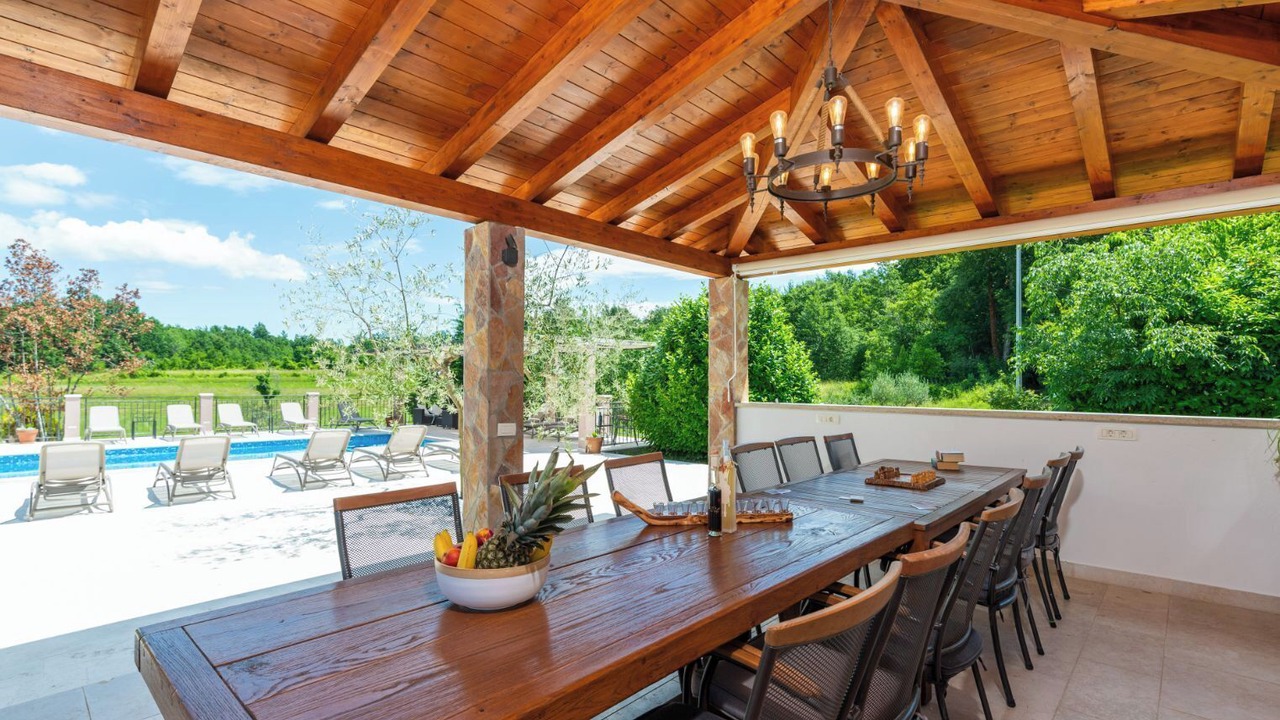 Photo of Outdoor in Pican