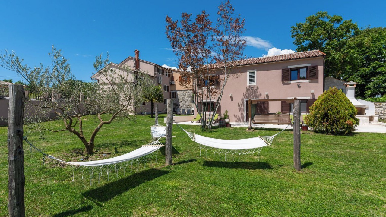 Photo of Outdoor in Pican