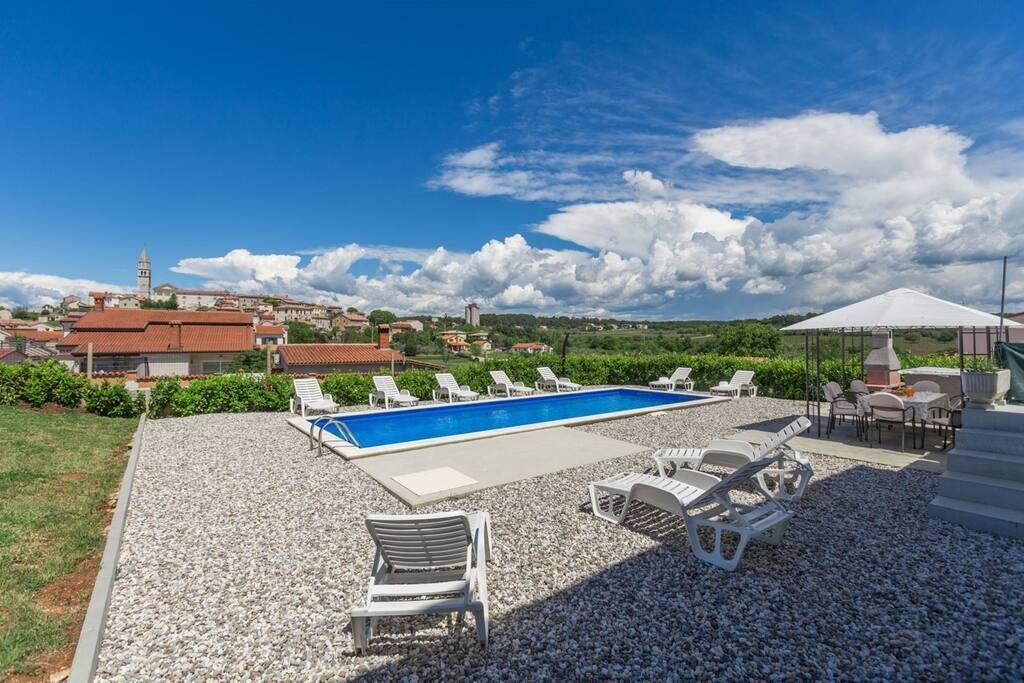 Photo of Outdoor in Strpacici