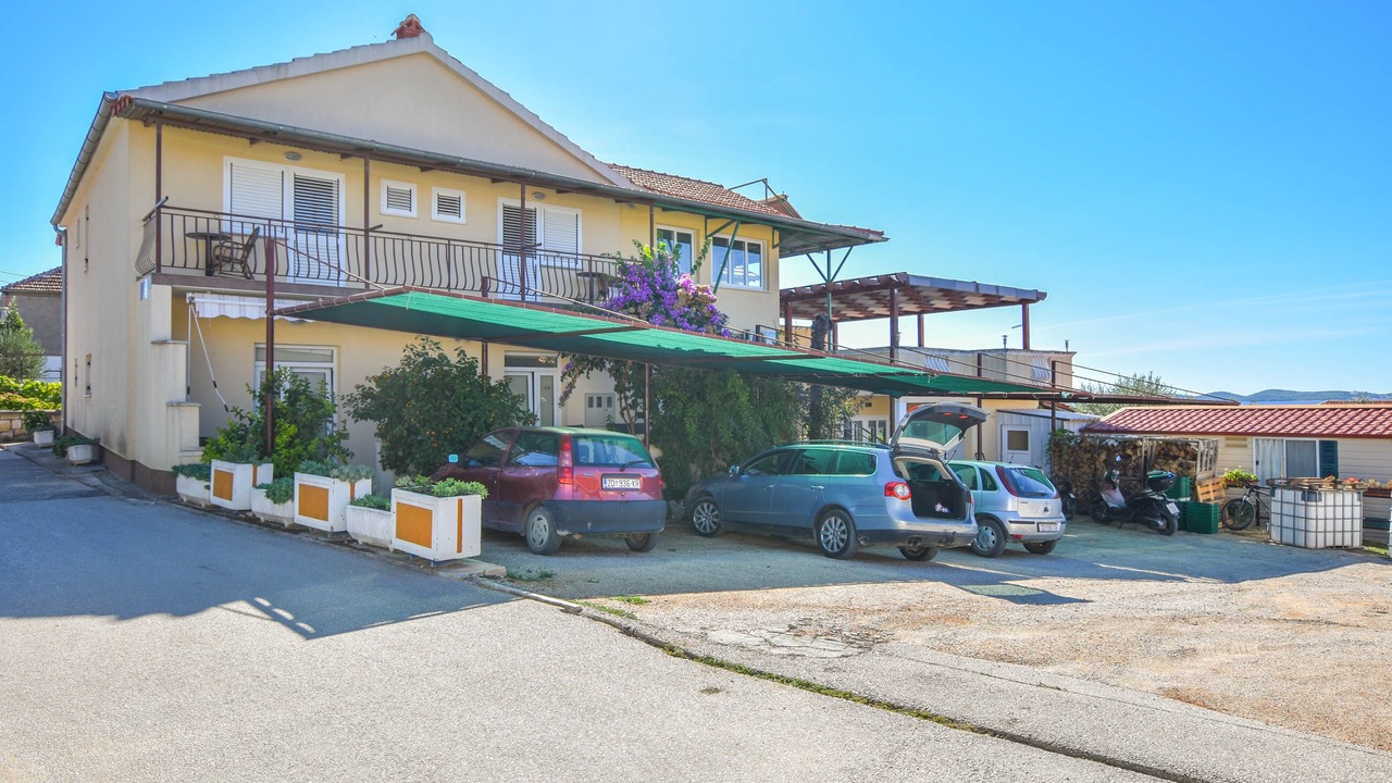 Photo of Outdoor in Pakostane