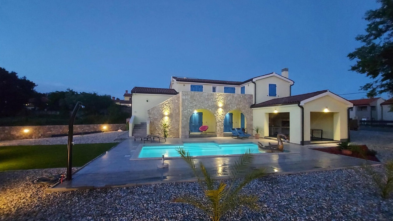 Photo of Outdoor in Kras