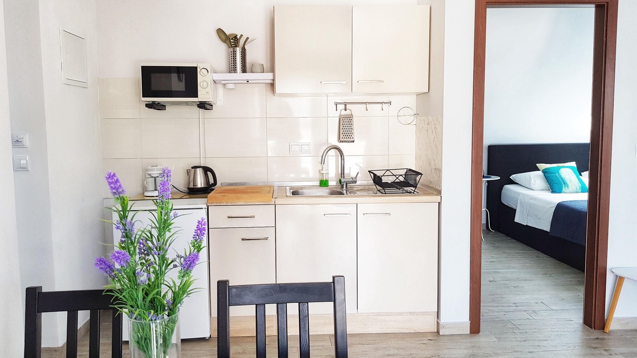Photo of Kitchen in Cove Tri Zala (Zrnovo)
