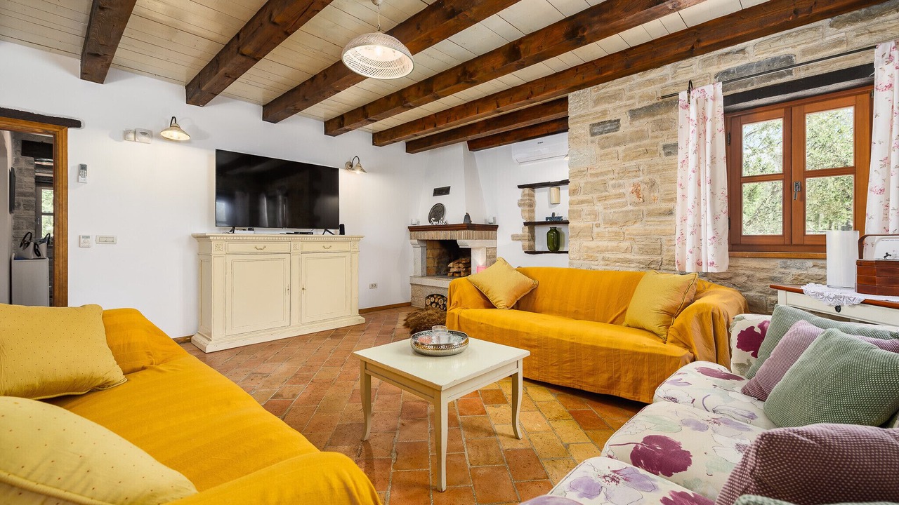 Photo of Livingroom in Brecevici