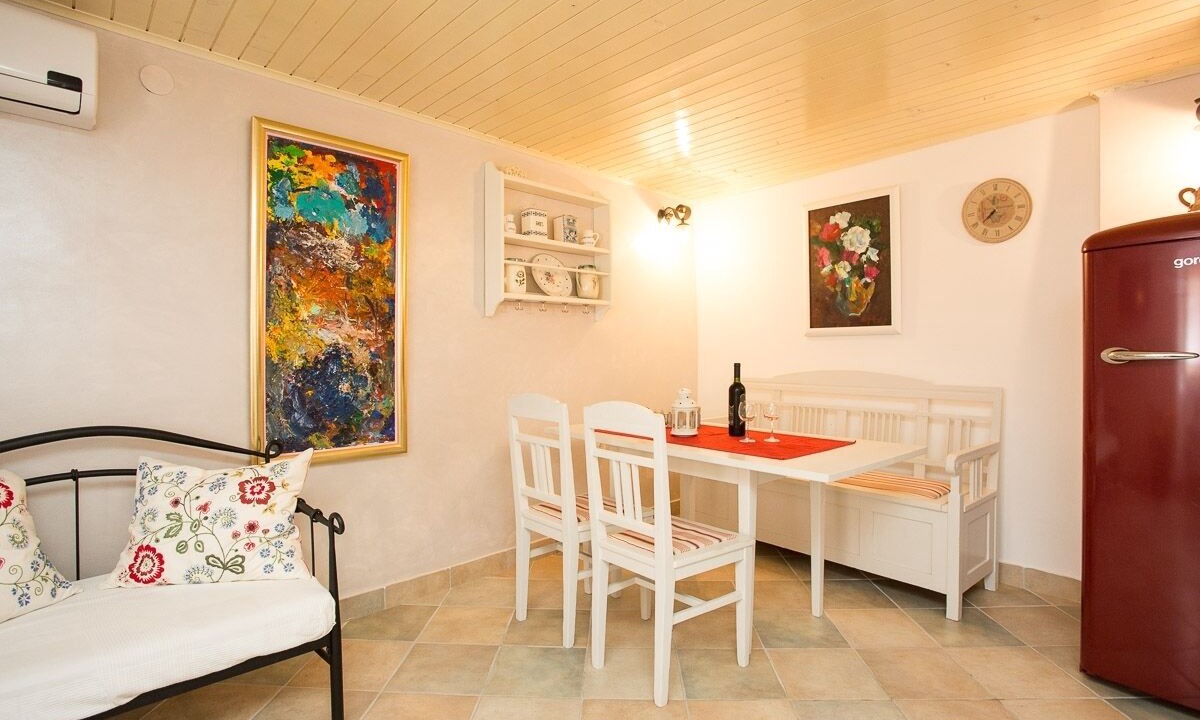 Photo of Livingroom in Vrbnik